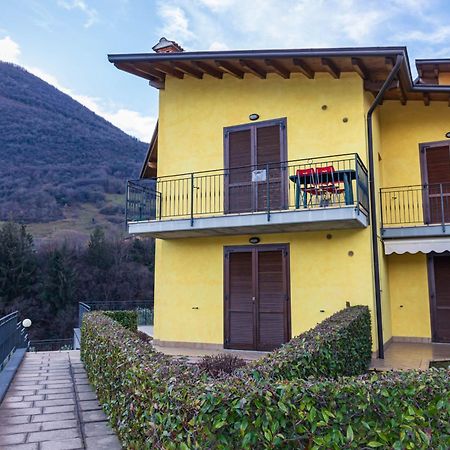 Residenza Coccinelle Vista Lago D'Iseo Tavernola Bergamasca Exterior foto