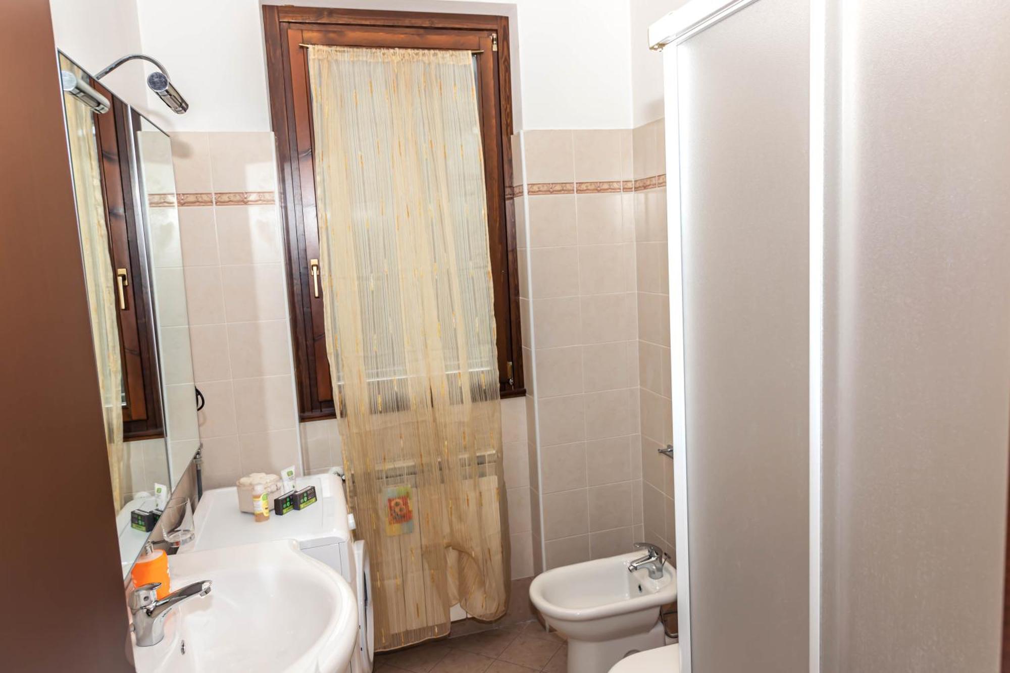 Residenza Coccinelle Vista Lago D'Iseo Tavernola Bergamasca Exterior foto