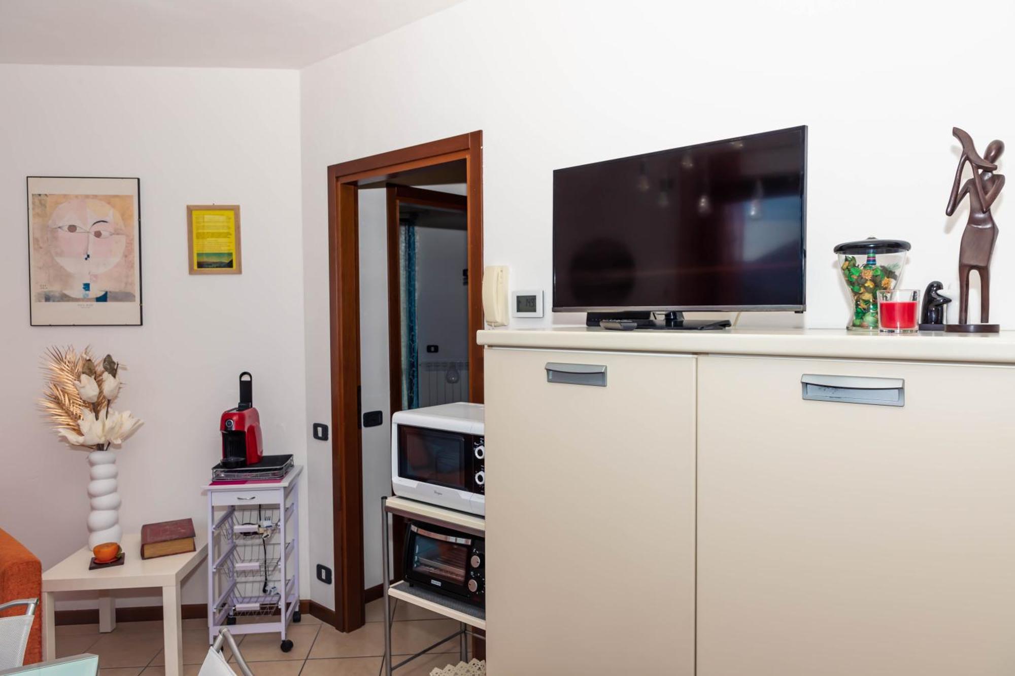 Residenza Coccinelle Vista Lago D'Iseo Tavernola Bergamasca Exterior foto